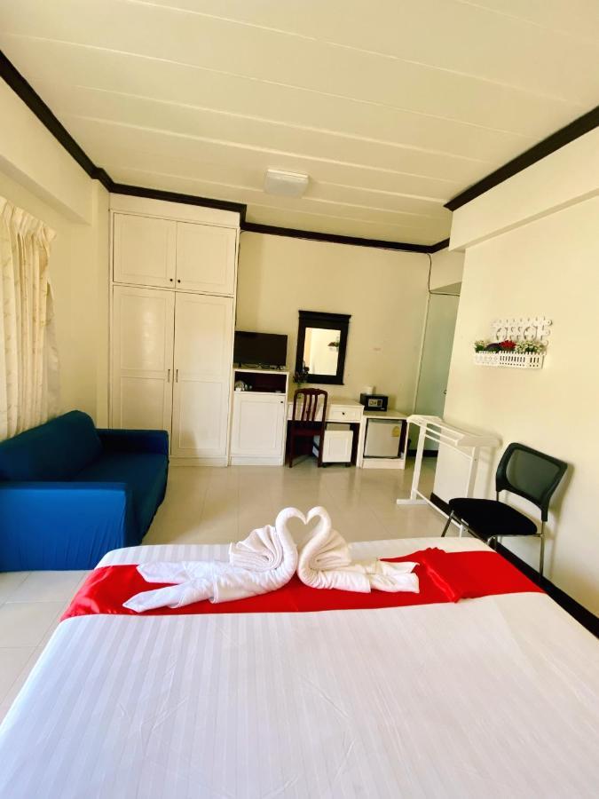 Holidays House Karon Esterno foto