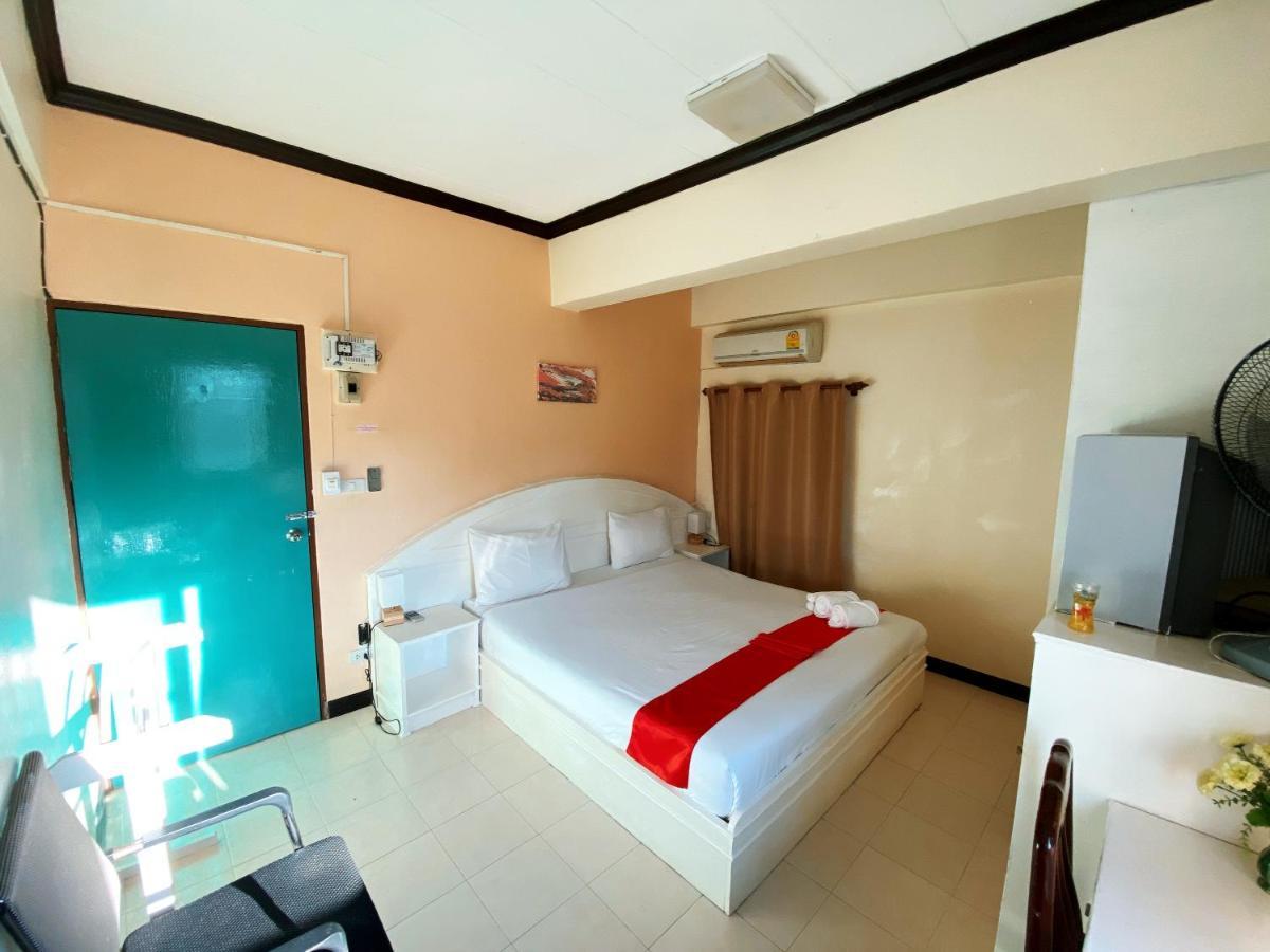 Holidays House Karon Esterno foto