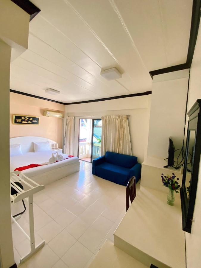 Holidays House Karon Esterno foto