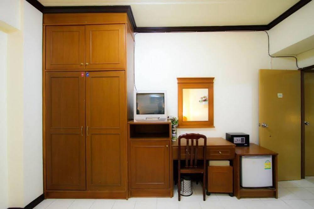 Holidays House Karon Esterno foto